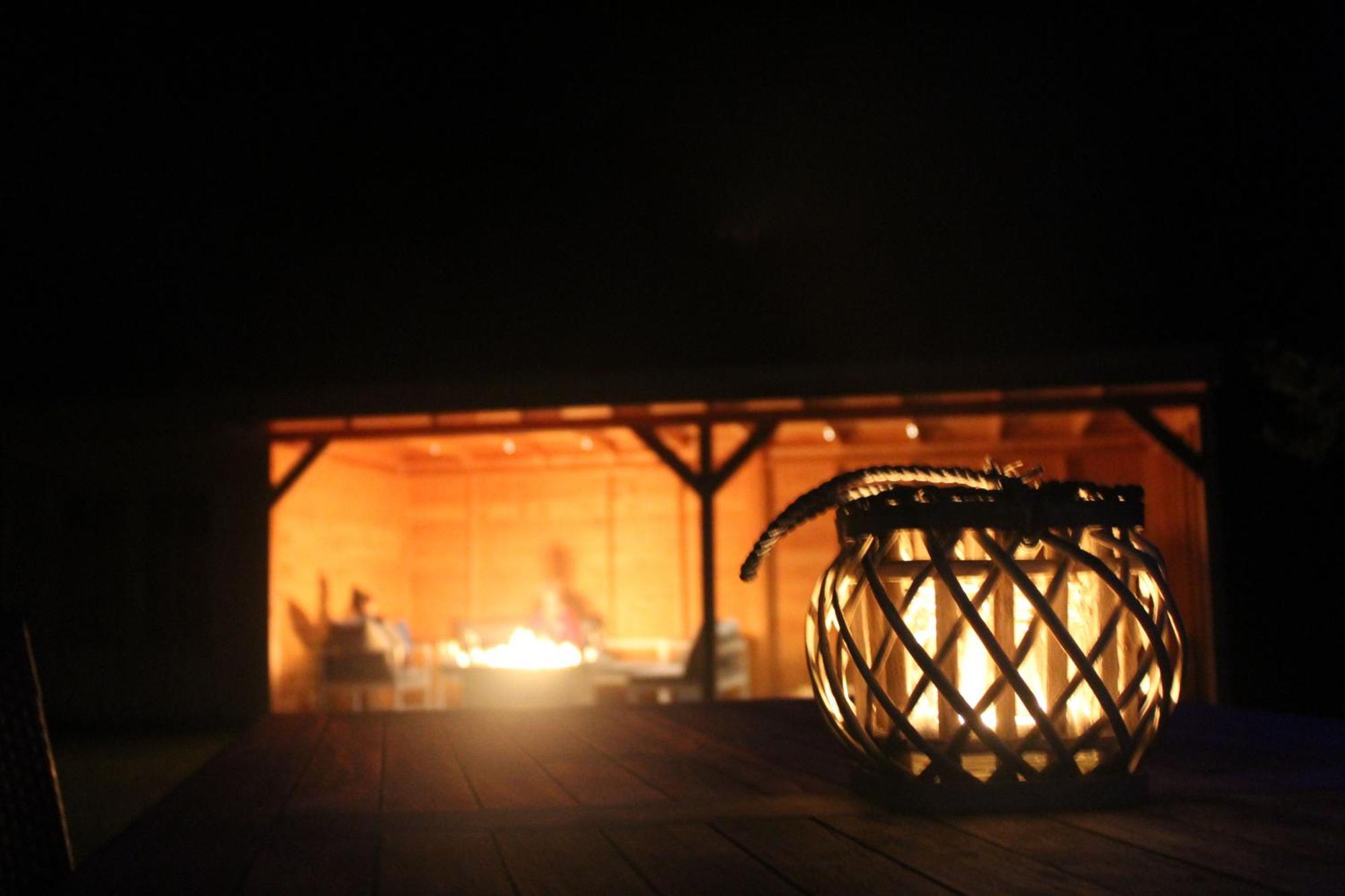 Luxurioeses Mit Sauna Und Kamin Fuer 6 Personen Mit Grossem Garten In Suedlage, *